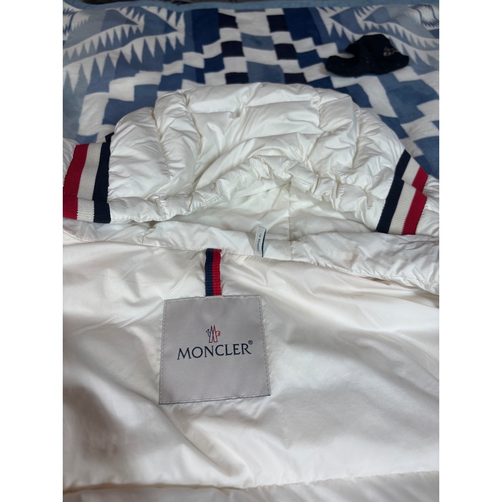 Moncler White Hooded Puffer Jacket Tricolor Trim Womens Size 4 Made in Romania - Picture 5 of 16